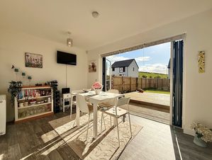 Photo 17- click for photo gallery